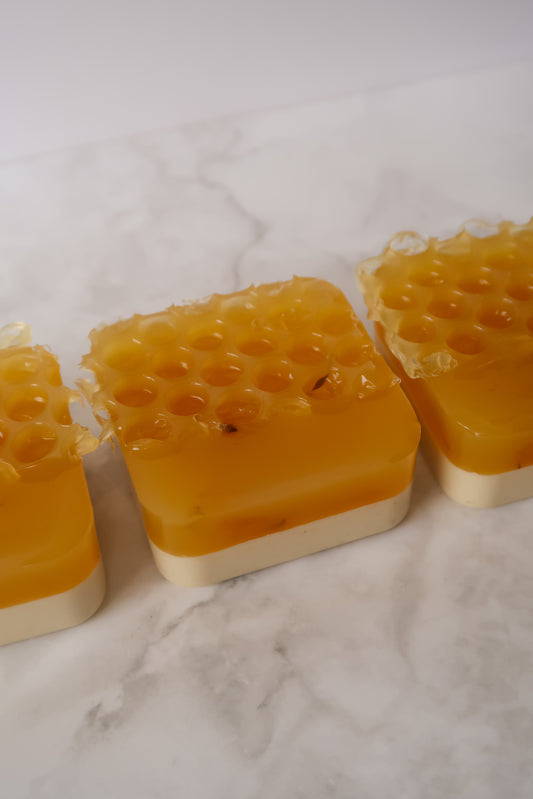 Honey, I'm Comb! | Honey & Oatmeal Soap Bar Topped with Organic Dried Calendula